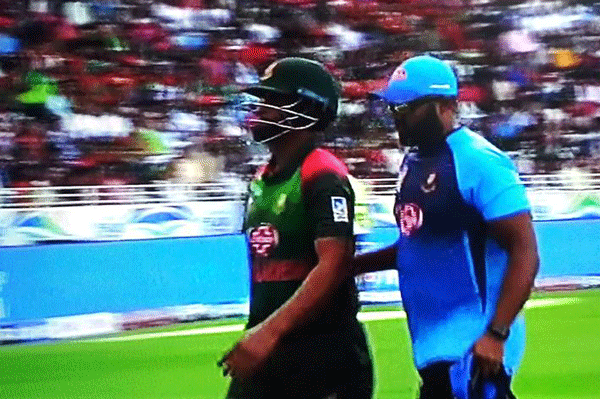 বিপদ বাড়িয়ে মাঠ ছাড়লেন তামিম