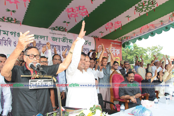 দেশে গুম-খুন-সন্ত্রাস বেড়েই চলেছে: এরশাদ

