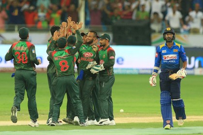 বিধ্বস্ত শ্রীলঙ্কা, বাংলাদেশের যত প্রাপ্তি