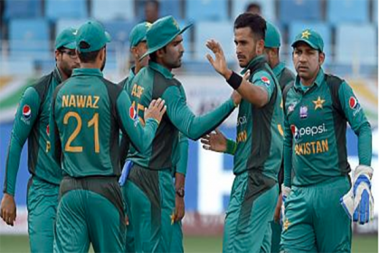 পাকিস্তানকে ছোট টার্গেট দিল হংকং