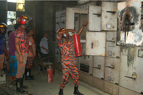 সেতাবগঞ্জ চিনিকলের পাওয়ার হাউজে আগুন