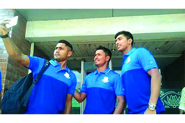 ফেরার লড়াইয়ে ইমরুল-সৌম্য-আশরাফুল