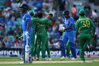 
ভারতের চেয়ে সব দিক থেকে এগিয়ে পাকিস্তান