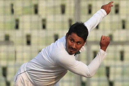 টসে হেরে ফিল্ডিংয়ে আশরাফুল-সৌম্যরা