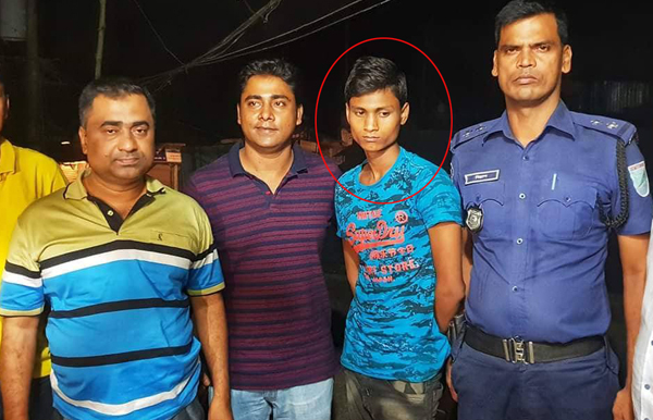 স্কুলছাত্রীকে কুপিয়ে আহতের ঘটনায় বখাটে মফিজুল গ্রেফতার