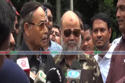 জাতীয় ঐক্য মহাজোটের ধারে-কাছেও আসতে পারবে না : এরশাদ