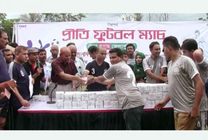 নোয়াখালীতে সাংবাদিক-পুলিশ প্রীতি ফুটবল ম্যাচ অনুষ্ঠিত