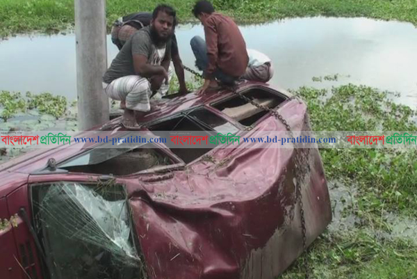 বড়াইগ্রামে সড়ক দুর্ঘটনায় ইউএনওসহ আহত ৫