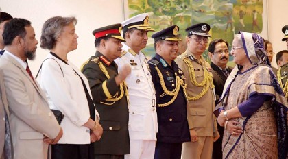 জাতিসংঘ অধিবেশনে যোগ দিতে নিউইয়র্কের পথে প্রধানমন্ত্রী