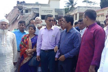 'শেখ হাসিনা বিশ্বসভায় অনন্য মর্যাদায় অধিষ্ঠিত'