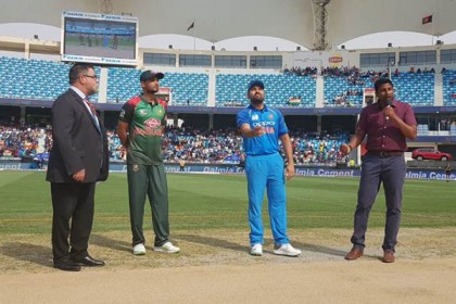 টসে হেরে ব্যাটিংয়ে টাইগাররা