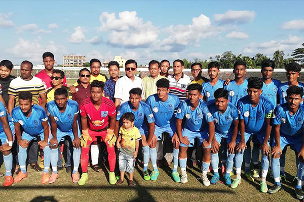 বঙ্গবন্ধু গোল্ডকাপের ফাইনালে নোয়াখালী পৌরসভা 