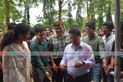 শাবিতে চ্যারিটি বইমেলা শুরু
