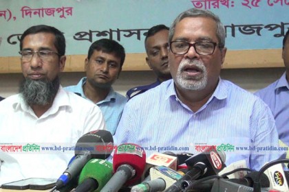 
নির্বাচনে সব দলের অংশগ্রহণ নিশ্চিত করতে চাই: সিইসি
