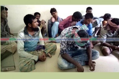 আলীকদমে ১৬ পাথর শ্রমিককে ২ মাস করে কারাদণ্ড