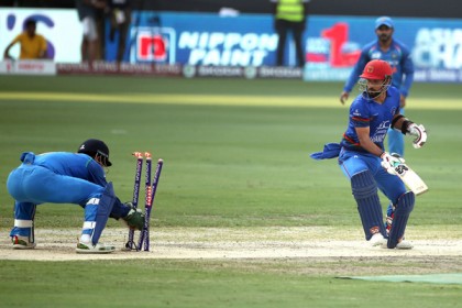 আফগানদের খেলার প্রেমে পড়ে গেছি: ধোনি