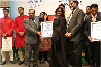 ‘বেস্ট এমপ্লয়্যার ব্র্যান্ড অ্যাওয়ার্ড’ অর্জন করল এসএসডি-টেক