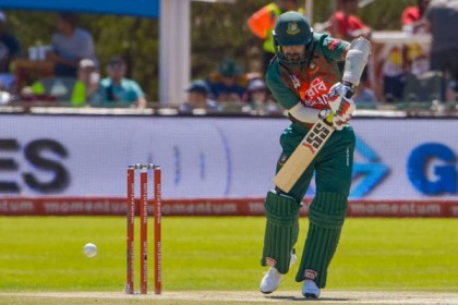 লিটনের অর্ধশতরানে বাংলাদেশের উড়ন্ত সূচনা