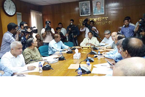 'সম্পাদক পরিষদের প্রস্তাব নিয়ে মন্ত্রিসভায় আলোচনা হবে'