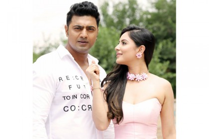 দেবের আপত্তিকর ভিডিও অনলাইনে