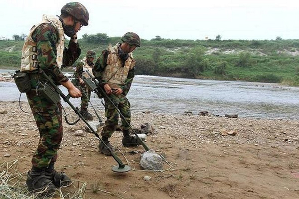 স্থলমাইন অপসারণ শুরু উত্তর ও দক্ষিণ কোরিয়ার