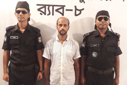 ফরিদপুরে ইয়াবাসহ ইউপি মেম্বার আটক
