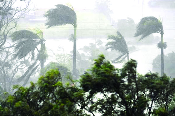 চলতি মাসে ঘূর্ণিঝড়ের আশঙ্কা

