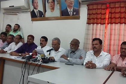 'বিরোধী দলের অস্তিত্ব মানতে পারছে না সরকার'

