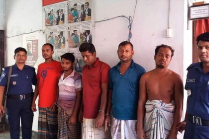 সিরাজগঞ্জে জামায়াত নেতাকে ছিনিয়ে নেওয়ার ঘটনায় মামলা, আটক ৫

