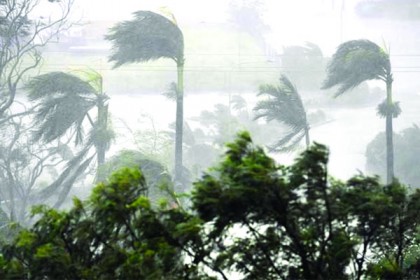 চলতি মাসে ঘূর্ণিঝড়ের আশঙ্কা

