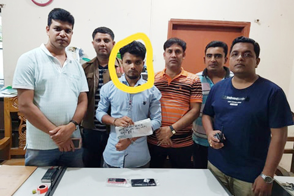 কুমিল্লায় মোবাইলের জন্য বন্ধুর হাতে বন্ধু খুন 


