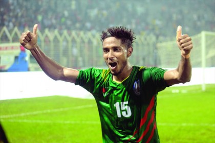 বদলে গেছে বিপলুর লন্ডন যাওয়ার স্বপ্ন!