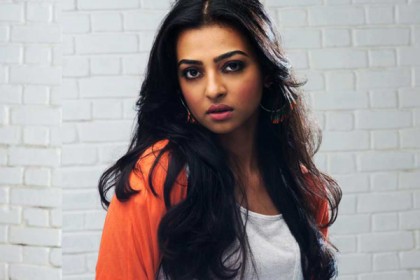 যা নিয়ে অনিশ্চয়তায় ভুগছেন রাধিকা