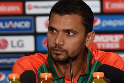 
আপনাদের সাপোর্ট থাকলে আমরা আরও এগিয়ে যেতে পারব: মাশরাফি