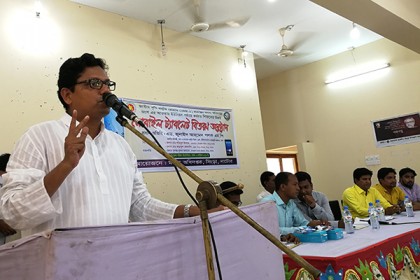 প্রতিবন্ধীদের করুণা নয়, ভালোবাসতে হবে : পলক
