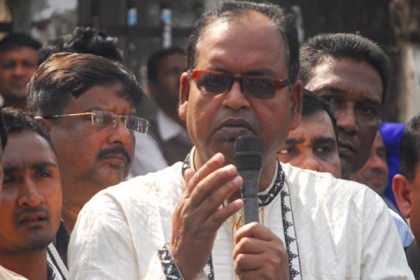 প্রধানমন্ত্রীর রক্ষাকবচ খালেদা জিয়া: দুদু
