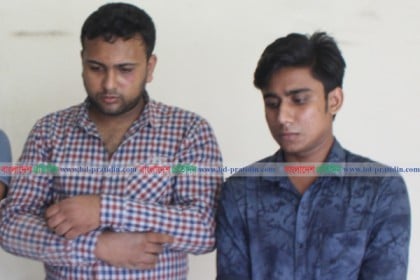 জাবি ছাত্রলীগের হাতে আটক জবির ২ জালিয়াত ছাত্রলীগ নেতা-কর্মী 