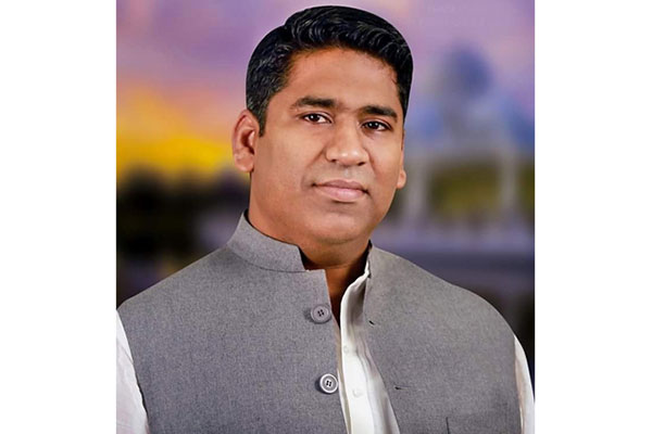 বরিশালে সাদিক আবদুল্লাহকে মেয়র ঘোষণা করে গেজেট