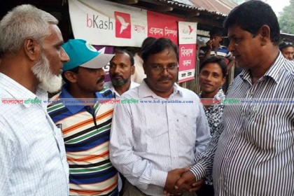 বগুড়া ১ আসনে অধ্যক্ষ মোকসেদুলের গণসংযোগ 
