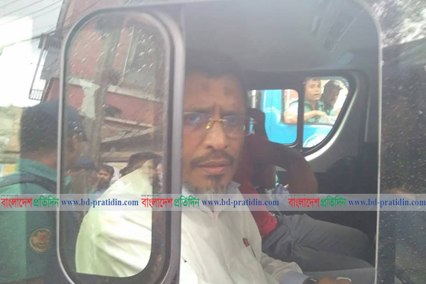 বাবর বললেন, খালেদা-তারেকের নাম না বলায় ফাঁসির রায়