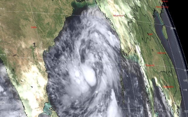 চট্টগ্রামে তিতলির প্রভাবে দিনভর বৃষ্টি


