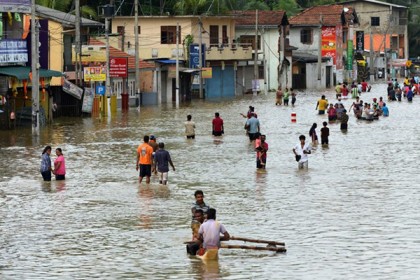 শ্রীলঙ্কায় ভারী বর্ষণে ১২ জনের মৃত্যু