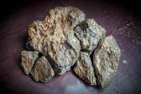 অবশেষে সুযোগ এল হাতে 'চাঁদ' পাওয়ার!