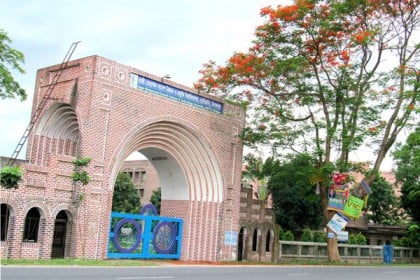 সেশনজটে হতাশায় হাবিপ্রবির শিক্ষার্থীরা