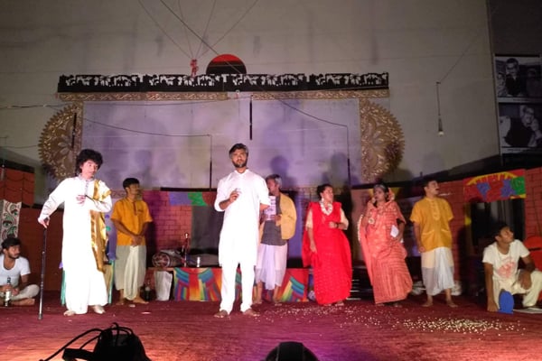 ইসলামী বিশ্ববিদ্যালয়ে ব্রিটিশ বিরোধী নাটক মঞ্চস্থ