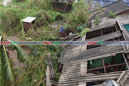 তিতলির প্রভাবে ভারতের ওড়িষ্যায় নিহত ১২ 