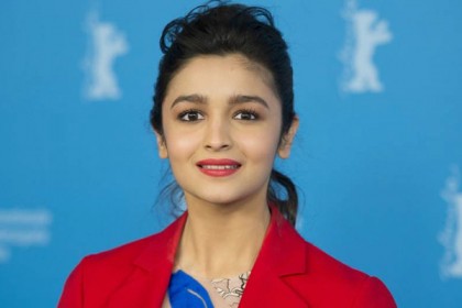কফি উইথ করণ, সিজন ৬ এ অদ্ভুত কাণ্ড আলিয়ার!