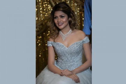 'বয়স নিয়ে প্রশ্ন করা উচিত না'