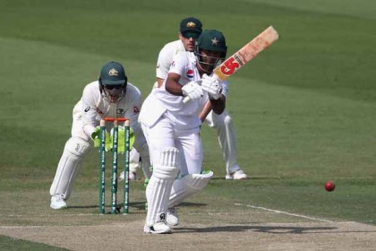 ফখর জামান ও সরফরাজের লড়াইয়ের পর আব্বাসের আঘাত