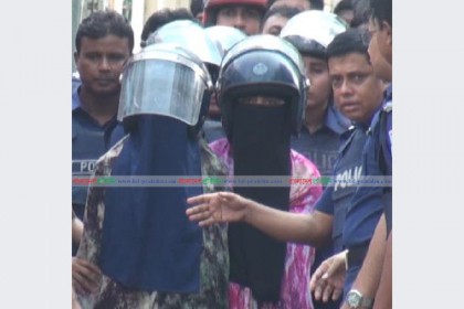 দুই নারী জঙ্গির আত্মসমর্পণে সমাপ্ত অপারেশন 'গার্ডিয়ান নট'

